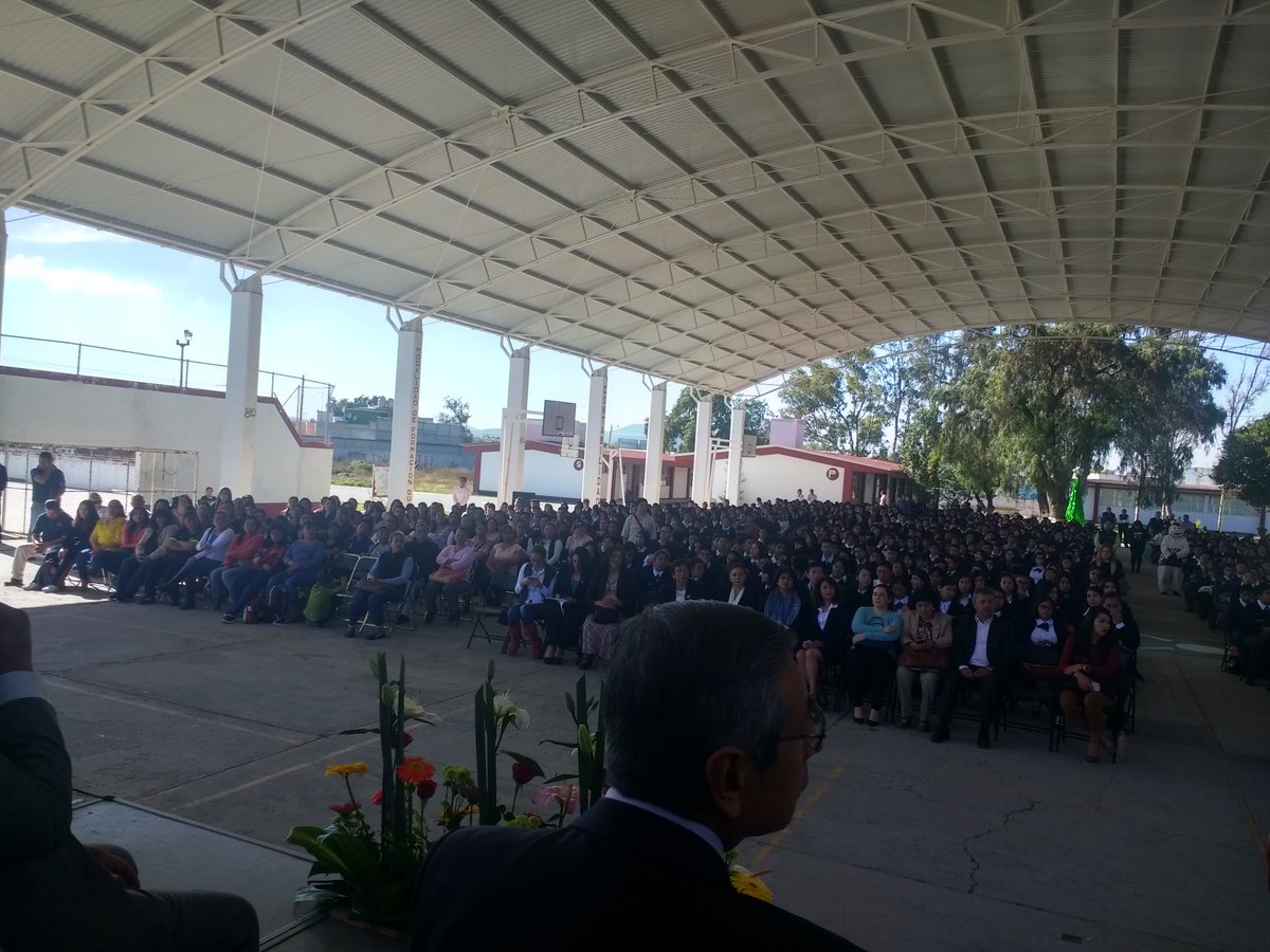 cbtis287's tweet photo. @cbtis287 presente en la Ceremonia de Entrega de la Constancia del Nivel I en el SNB al @cbtis8vinc @CBTis8 y felicita a su personal por tan distinguido logro @Uemstis https://t.co/IB0Q2nT7qc