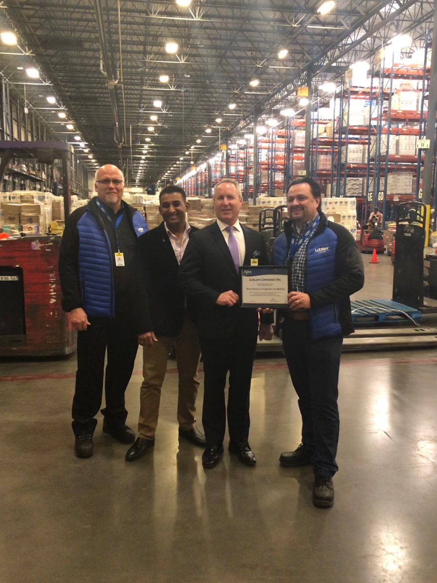 Thrilled to join my #AjaxCouncil colleagues for the grand opening of Loblaws this afternoon! 

Loblaws Distribution (formerly Logistics in Motion on behalf of Loblaws) is Ajax's largest employer, with approximately 1,500 employees and a space of 1 million sq. ft!