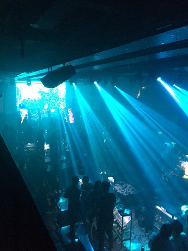 ThunethP's tweet photo. #gig https://t.co/sWfQsOyjIf
