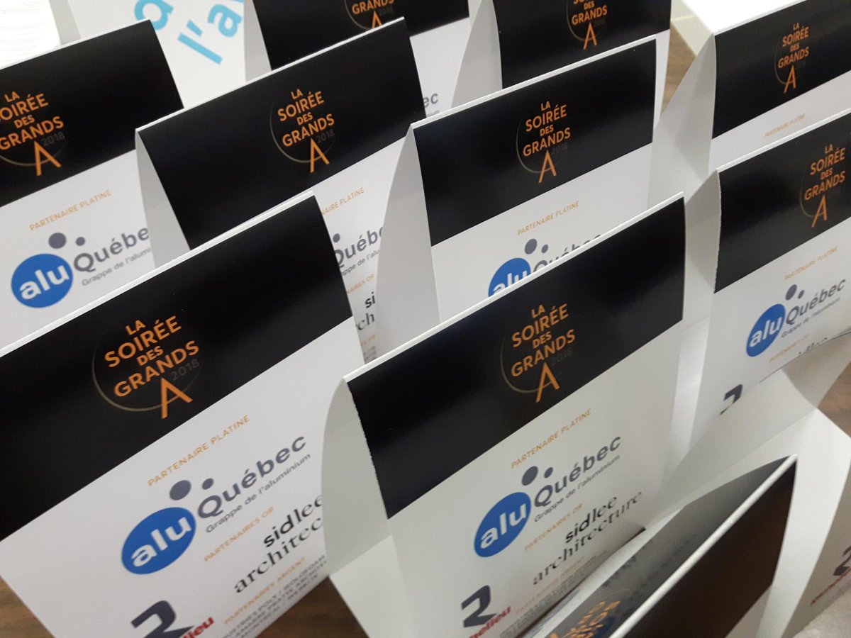 PolyMtl57's tweet photo. Impression de Table Tents, d'affiches et de cocardes pour la signalisation de l’événement phare d'un de nos clients. https://t.co/io7kOZJSyZ
#MTL #mtlmoments #montreal #printing #repost #faitamontreal https://t.co/GM46sNNWmd
