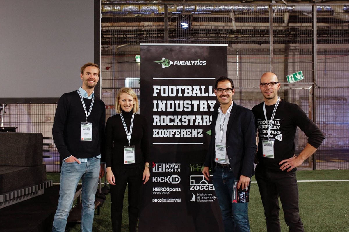RalfLeister's tweet photo. Letzten Mittwoch stand ich den ganzen Tag bei den Football Industry Rockstars auf der Bühne. 

Nach einer Keynote über die Zukunft des Fußballs moderierte ich den ganzen Tag über, darunter auch vier Diskussionen. Updates gibts am Mittwoch bei @FuWi_de 

#FIR18 https://t.co/e5CUIwcqNt