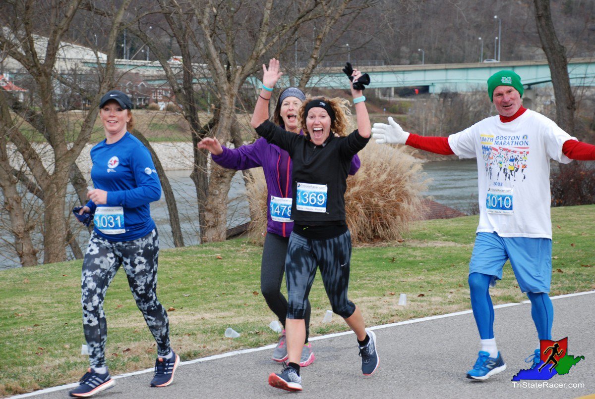 TallmanTC's tweet image. The City of Charleston and Robert's Running are offering a chance to sign up for the City of Charleston 2018-2019 Winter Series...Robert's Running December 6th from 3 PM to 6 PM. Application are available at Robert's Running Charleston now...