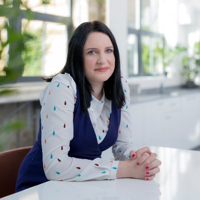 propertybasecam's tweet photo. Our Director of Business Development, @aoifewhit offers her two cents on living life in London as an Irish woman! Named alongside some leading business women, check out the article in @image_magazine! Thanks for letting the PB team get involved! #LovinExpats https://t.co/67ov0WuAPT