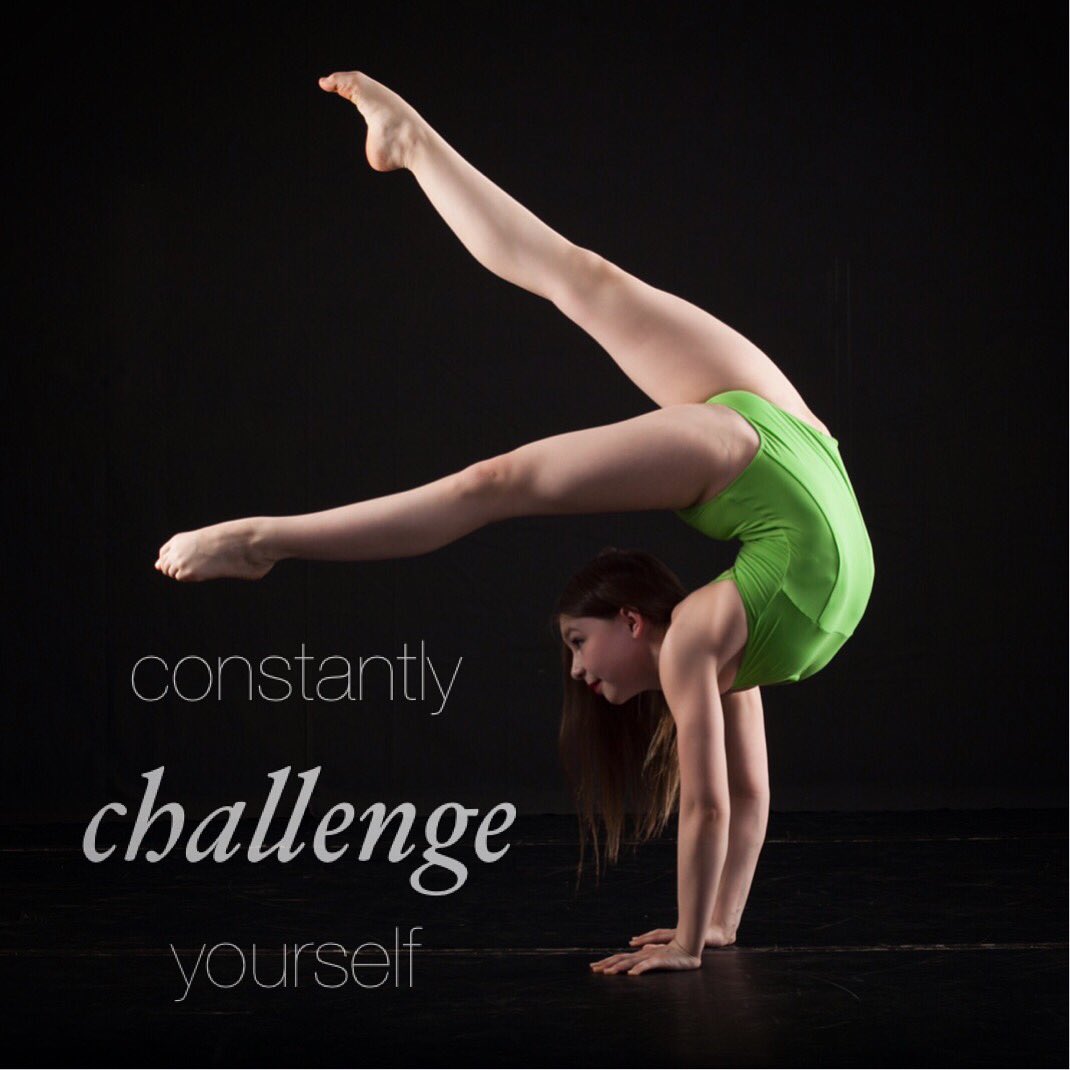 velocity5678's tweet photo. Motivation Monday coming your way!💚💚 #motivationmonday #constantlychallengeyourself #dance #dancemotivation https://t.co/drA36ZHoit