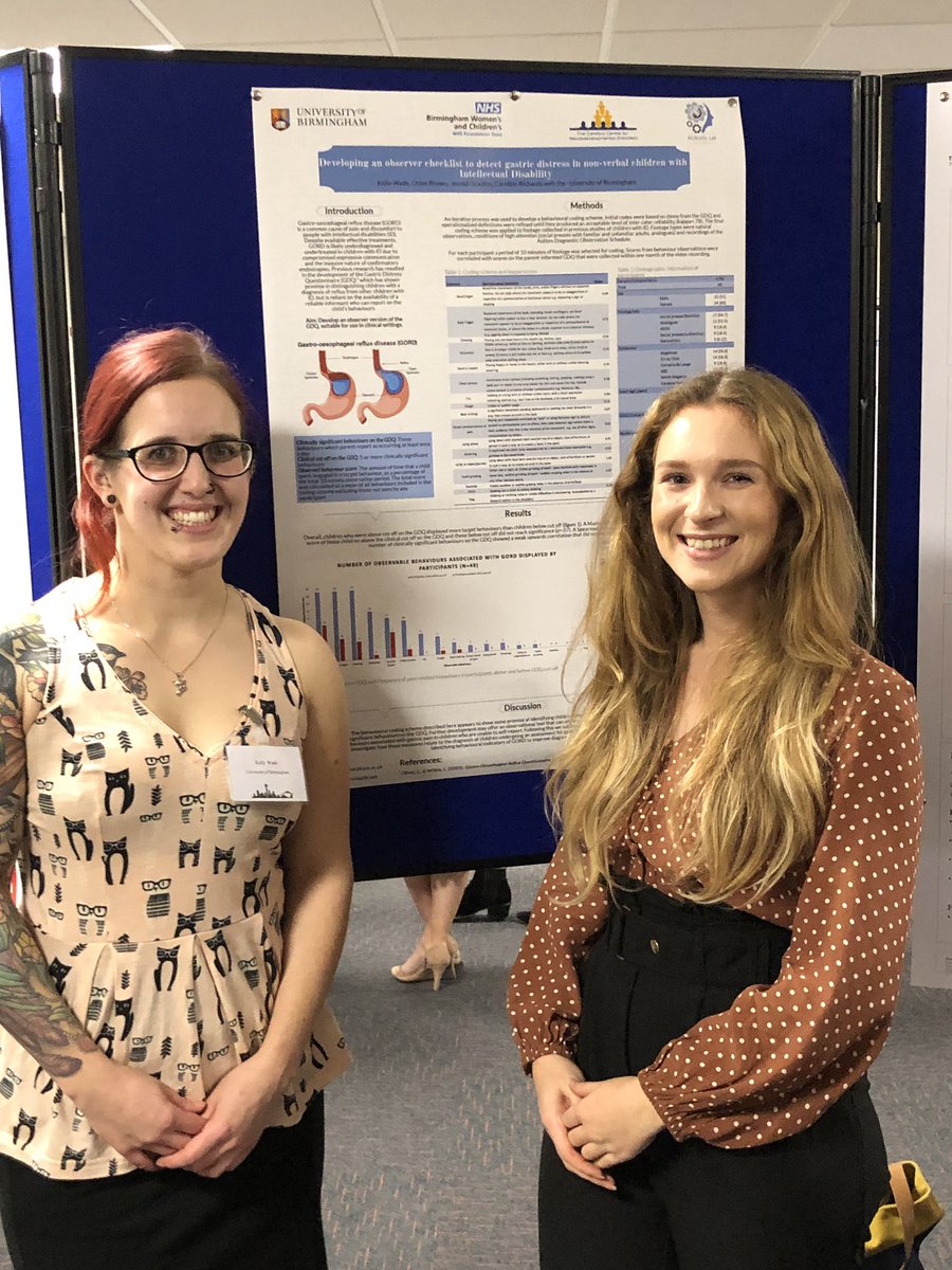 RichardsLabUoB's tweet photo. Congratulations to Kelly Wade, Chloe Brown and @joeysweird from #Richardslab for winning first place for their poster at #seattleclub18 https://t.co/J9Qhb9OnMo
