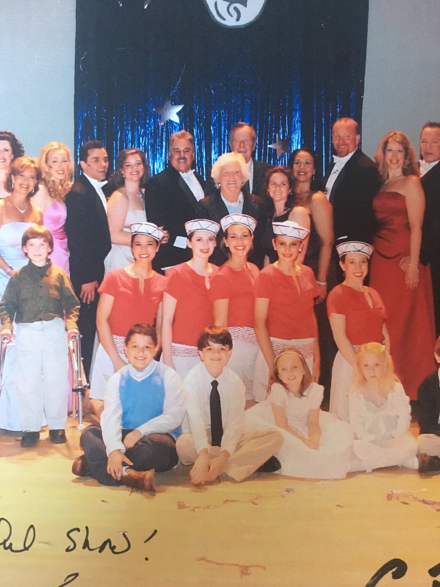 KimBlockMaine's tweet image. The former President and Mrs. Bush were huge supporters of theater in Maine.  They always got their own standing ovation.  More, coming up at 5:30. #liveoncbs13 #Farewell41