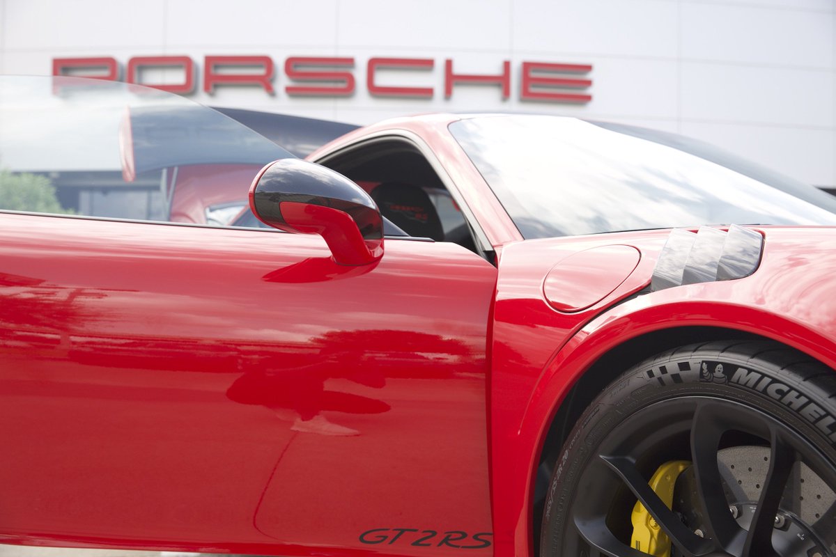 Porsche_Nashvil's tweet photo. Eye candy has never looked this sweet. Learn more about the #Porsche911 GT2 RS at #PorscheofNashville today. #Porsche https://t.co/BYXofqqKOE https://t.co/N97GrjgNb4