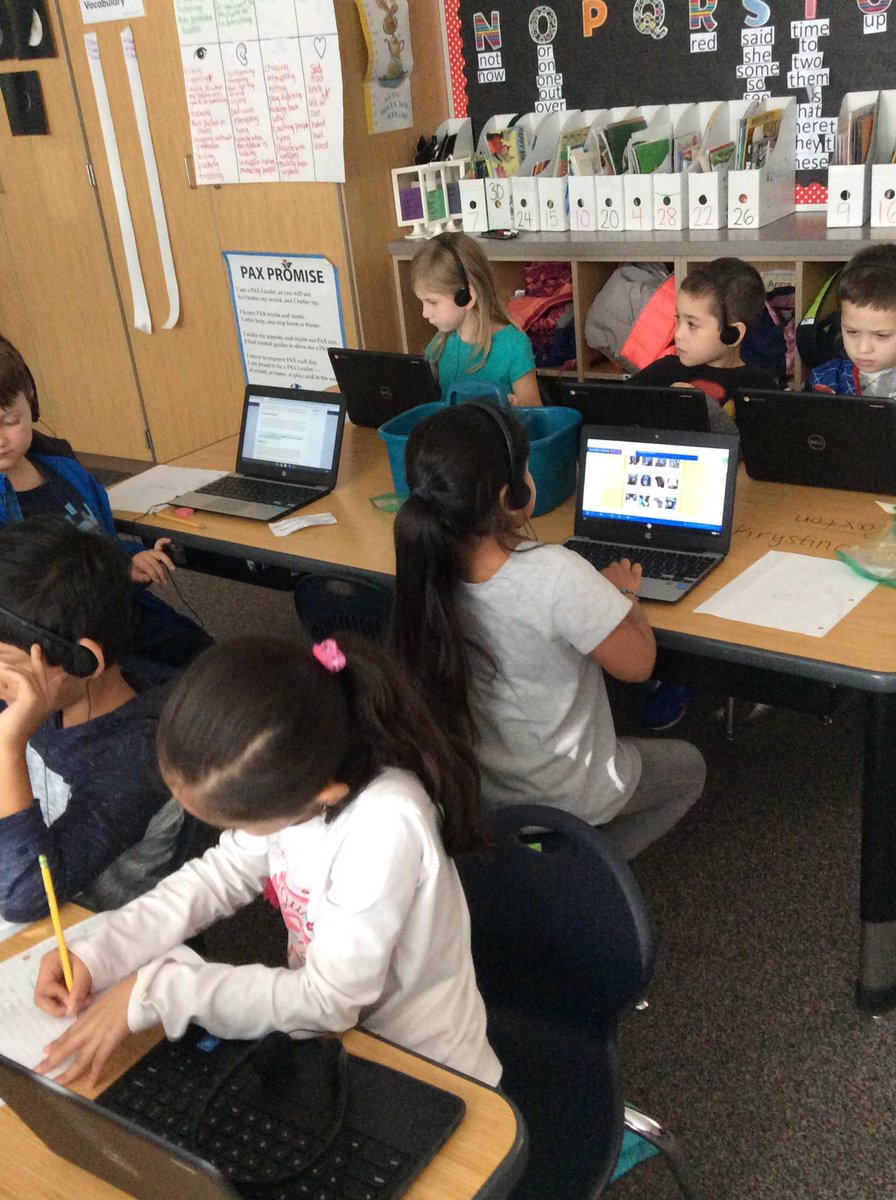 SBestebreur's tweet photo. Students using destiny digital library to do research. #ProudtobeHSD #innovatehsd #blendclass #DigitalLearning #quatamarocks https://t.co/y7G6jLqEB6