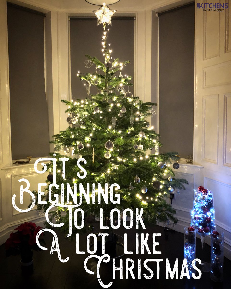 Kenickie_M's tweet photo. It’s beginning to look a lot like Christmas... #KBNM #Störmer #Germankitchens #MadeinGermany #Edinburgh #Edinburghhome #Edinburghdesign #Edinburghinteriors #Edinburghproperty #Mykitchen #Myhome #logo #Christmas2018 https://t.co/Djf7zlnv0X