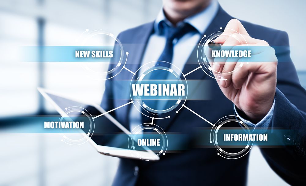 bandrsolutions's tweet photo. Don't miss the #B&amp;R and #Microsoft live podcast on Dec. 6th: How to Migrate to #Azure with confidence -  Planning, Strategy &amp; Execution #MicrosoftAzure. 
https://t.co/PoWZwpatf1 https://t.co/wz7RR0f0nS
