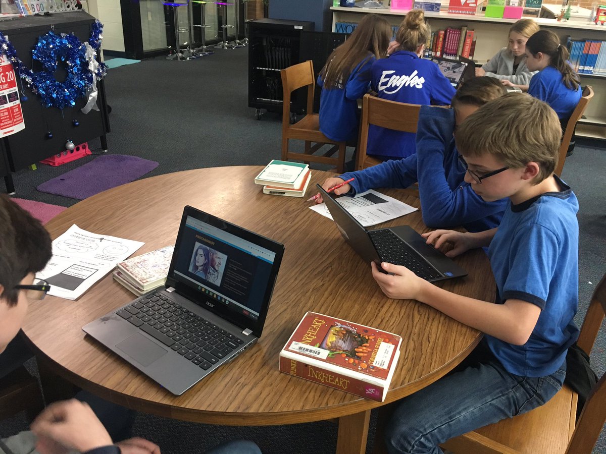 BHMSouthLibrary's tweet photo. Dystopian Digital Break Out thanks to @str8touttaclass https://t.co/v8gqQ3kAkD