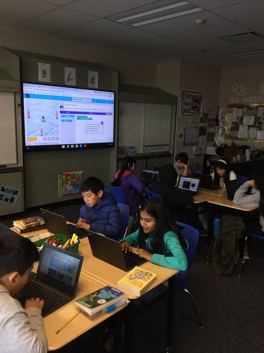 NerheimAES's tweet photo. Hour of Code! #hourofcode2018 #4thgrade https://t.co/vw82s8phgz