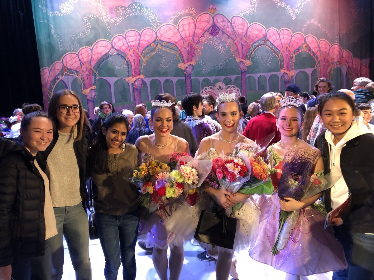 WestoverArts's tweet photo. Congratulations to Lydia'19, Larissa'19, and Tate'22 on a wonderful performance! Members of the Dance Ensemble went to support them at they performed in Main Street Ballet's Nutcracker 🌲
#WestoverDance #WestoverArts https://t.co/PvH76P9Cwa
