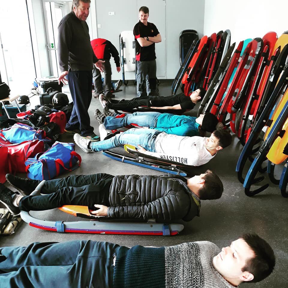 ArmyLuge's tweet photo. A successful first day of sliding for our army novices on Ex Racing Ice #luge #exracingice https://t.co/s59PSaiPfX