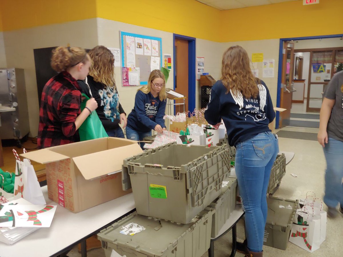 STownKeyClub tweet picture