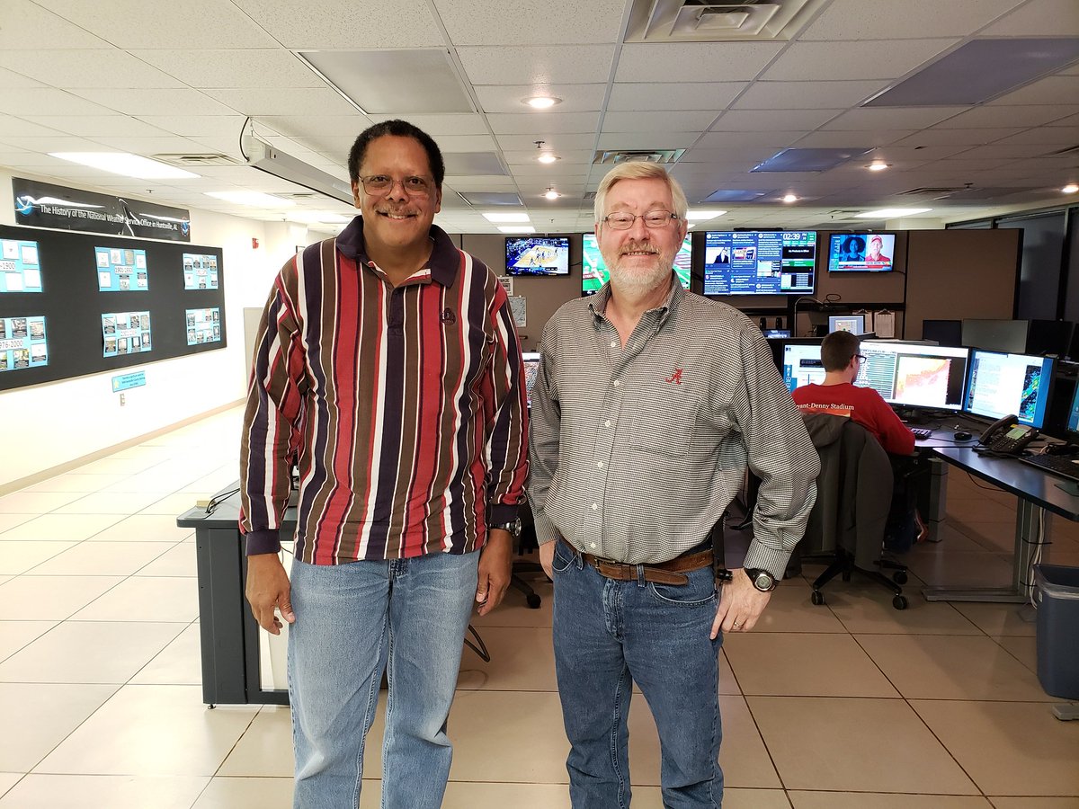 ARRL_ARES's tweet photo. Thank you #ARRL Southeastern Division Director Greg Sarratt, W4OZK, and National Weather Service Employee Robert Boyd, KC5ZJO, for participating in #Skywarn18 from the Huntsville, Alabama National Weather Service #HamRadio station, WX4HUN! 
Photo Credit: Sherry Sarratt, KM4VSW. https://t.co/GXG0l4zkrr