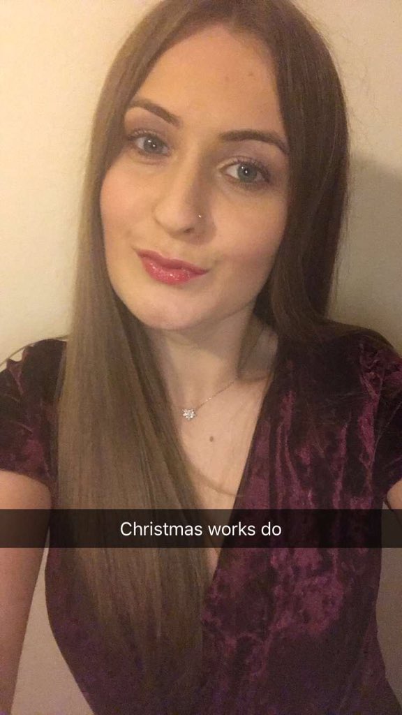 AbbieWorton1997's tweet photo. When you forget to save the photo before you add your snap ๐๐ #madeaneffortforonce https://t.co/gdzbznegrz