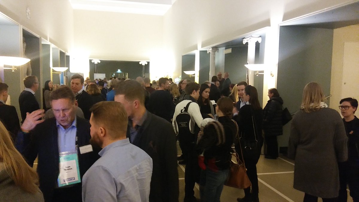 deepakloomba_in's tweet photo. Excellent launch....Grabbed eyeballs and exclamations...
University of Helsinki student-interaction proposed.
A good end to the first day #sleetmakers at #slush 2018, Helsinki.
Stay tuned. 2 more days of action besides, dinner and founders street. https://t.co/h4En10LAti