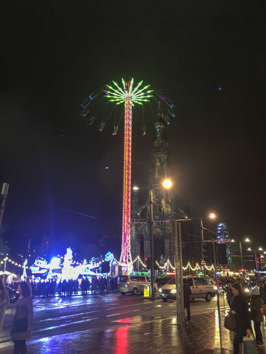 skippytravel's tweet photo. Edinburgh Christmas markets and amusement park. #Edinburgh #amusements #rides #gttwa #timetowalkabout #christmas #markets #entertainment #citylife #nightlife #shows #showrides #highspinner #Scotland #festive #shopping https://t.co/PPp7wyek1i