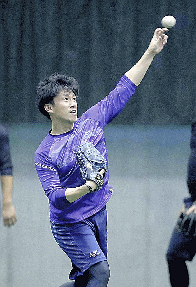 hochi_giants's tweet photo. 【 #巨人 】吉川光、来季はリリーフ一本「空振りを取れる球をつくりたい」 https://t.co/AYOsOTJeOW #巨人 #ジャイアンツ https://t.co/fq10jsbMLf