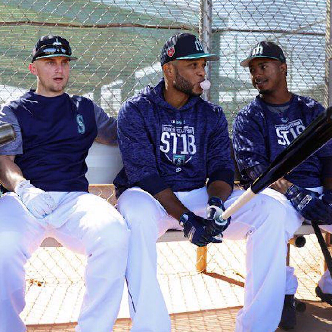 RobinsonCano's tweet photo. I want to thank the Seattle Mariners organization, the city of Seattle, &amp; the fans who are some of the best in our game. 5 years ago, you welcomed me to your city and embraced me from day one. Playing for you was a privilege, &amp; I’m grateful for your support throughout the years. https://t.co/6PduRRv0aG