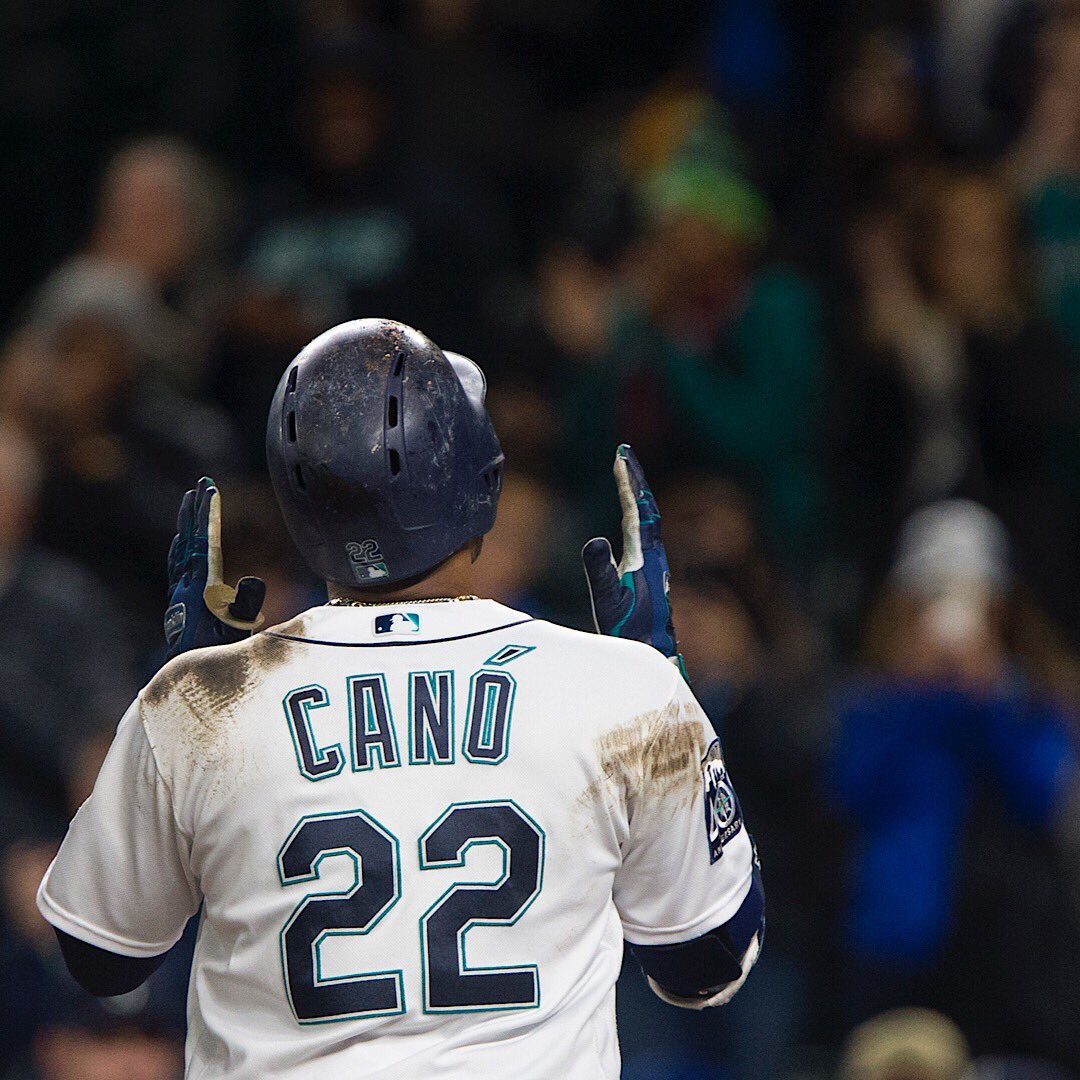 RobinsonCano's tweet photo. I want to thank the Seattle Mariners organization, the city of Seattle, &amp; the fans who are some of the best in our game. 5 years ago, you welcomed me to your city and embraced me from day one. Playing for you was a privilege, &amp; I’m grateful for your support throughout the years. https://t.co/6PduRRv0aG