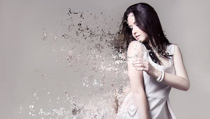 Photobasics's tweet photo. And Now It's Gone... The Strange Fascination of Disappearing Photography https://t.co/lFWDTVIv4d https://t.co/fGJH0sWr0H
