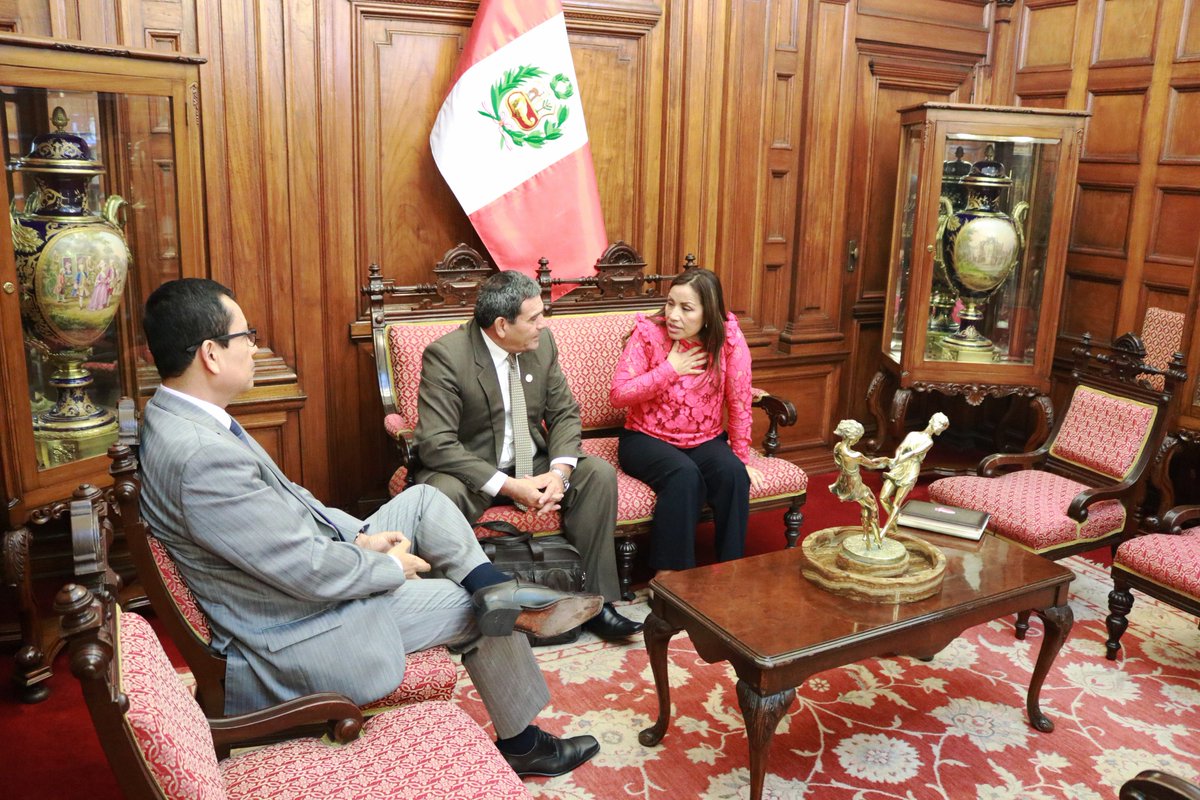 MaryMelgarejoP's tweet photo. El licenciamiento de la Universidad Nacional del Santa es una urgente necesidad.
Exhorto al SUNEDU dar celeridad al trámite.
La juventud #Ancashina no se puede perjudicar.
@BankadaFP @MineduPeru @SuneduPeru @msalazarcongres https://t.co/gyt21NwEEF