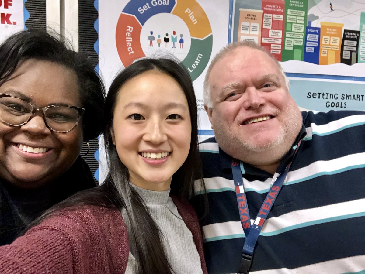 neeka1908's tweet photo. So proud of Webster Middle School #okcps who has started Girls Who Code afterschool program. They have taken off and the students and Mr. Kennedy are enjoying themselves and learning to code varies things. #coding #girlswhocode https://t.co/ur2LJLQDUf