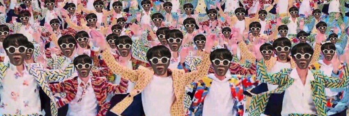 taetaeylly's tweet photo. ВЫ Э��О СЕРЬЁЗНО? ГОСПОДИ БАНТАНЫ ПРОСТО ВЗЯЛИ И СДЕЛАЛИ ЭТО ЧЕРТ ВОЗЬМИ МЫ СТЭННИМ ЛУЧШИХ https://t.co/69esTkej84