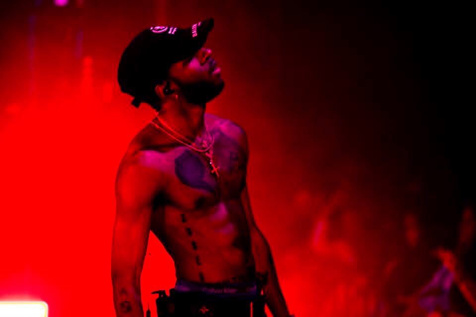 🖤💌ONE WEEK AWAY💌🖤

On Monday, December 10th <a href="/ComplexABQ/">ComplexABQ</a> Presents <a href="/6LACK/">black</a> - From East Atlanta With Love Tour at <a href="/ElReyTheater/">The El Rey Theater</a> 

👍 All Ages

🎟 elreyabq.com 🎟