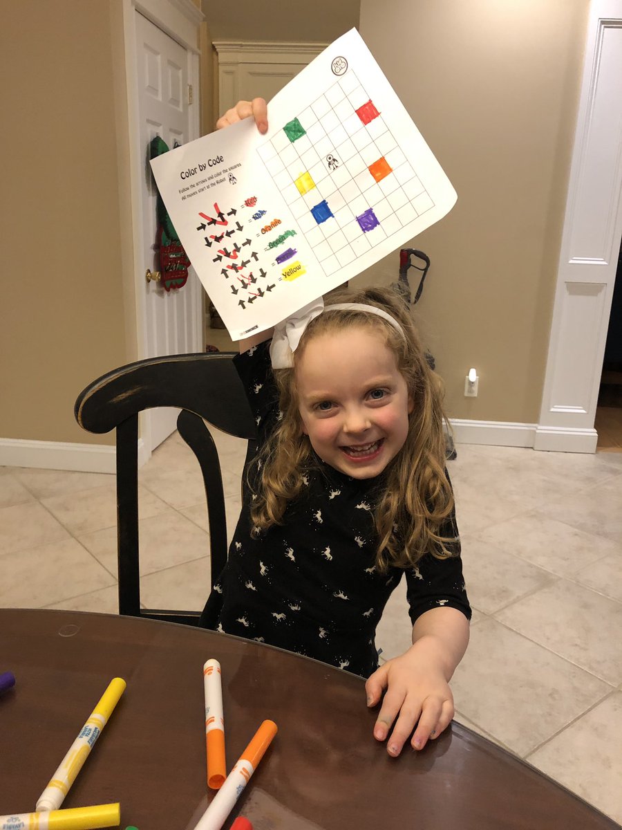 FerraraCodes's tweet image. After dinner coding thanks to @kid_OYO (and @Nodell_library for the idea)! #girlswhocode #colorbycode