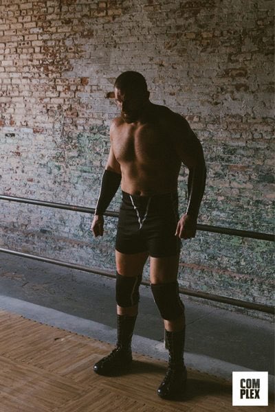 MojoMuhtadi's tweet image. Life has always tried to keep me in the dark. I’ll never let it. 

Find a way against all odds to get it done. If no one wants to believe in you, if no one wants to give you a chance, that’s fine. Earn it the hard way. The more gratifying way. 

#MojoRising