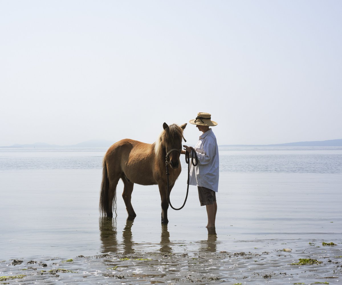 What does "home" mean to you? Nineteen photographers journeyed the American West to find out. — clsndy.co/athome 

📸: <a href="/irinarozovsky/">Irina Rozovsky</a>