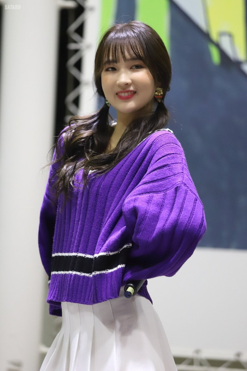 sata27's tweet image. 181202 IDOL CONTENT EXPO
イオンモール幕張新都心 
#IDOLCONTENTEXPO 
#リブハイ 
#LIVEHIGH #리브하이 
#신아 #シナ #Ceena