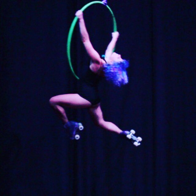 New blog post up on our website - a thank you to everyone involved in our #quirquescabaret event last Friday: undergroundcircus.ca/quirques-cabar…
#yvrcircus #circuseverydamnday #circusarts #circusartist