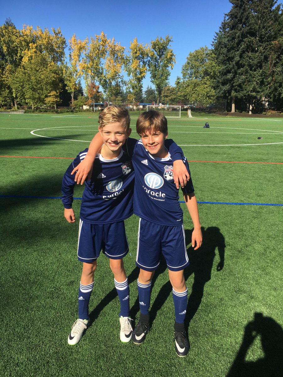 Titanspremierfc's tweet photo. It’s great to see our players and teams competing in the offseason and continuing to enjoy the beautiful game. Keep up the good work Titans!!! ⚽️🎖 https://t.co/CDjNEvOZIW