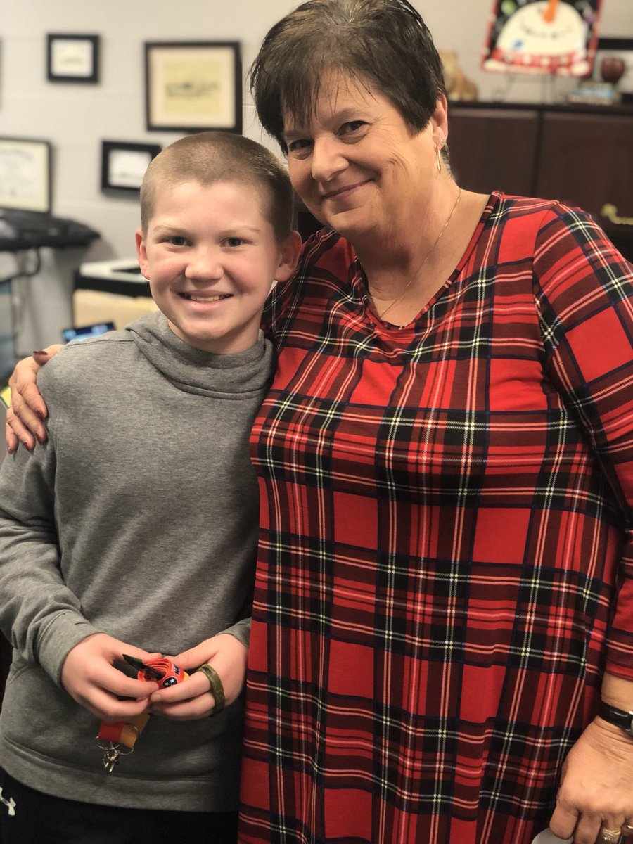 eddings_felisha's tweet photo. DRUM ROLL.....PLEASE!!!
CVES’s reader of the day is this awesome guy!! Jack is a fourth grader, and he’s read 55 books and raised his Lexile level 282 points!! We are so proud of him!!❤️❤️ @Ewing813Cheryl @BulldogsCES https://t.co/w9IKCDq6Ac