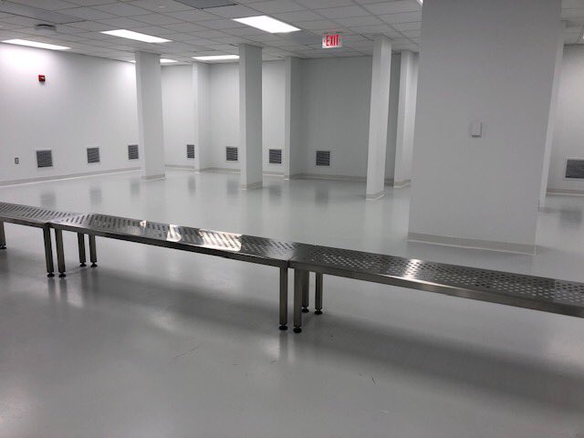 shaceypetrovic's tweet photo. Great Sunday visit to Insulet’s new US Manufacturing and WW HQ - equipment is arriving and team is ready to move in! https://t.co/UH7V9ExD0J