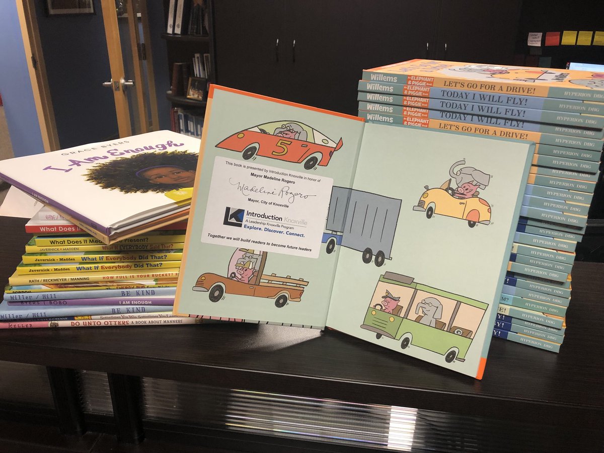 Leadership Knoxville (@leadknox) on Twitter photo Each time Introduction Knoxville hosts a speaker, we ask them to sign a children’s book. The books are then donated to <a href="/GSP_KnoxCo_TN/">Great Schools Partnership</a> for their Leaders for Readers program. Thank you to <a href="/MayorRogero/">Mayor Rogero</a> for signing books for us!
#leadknox #servantleadership Each time Introduction Knoxville hosts a speaker, we ask them to sign a children’s book. The books are then donated to <a href="/GSP_KnoxCo_TN/">Great Schools Partnership</a> for their Leaders for Readers program. Thank you to <a href="/MayorRogero/">Mayor Rogero</a> for signing books for us!
#leadknox #servantleadership