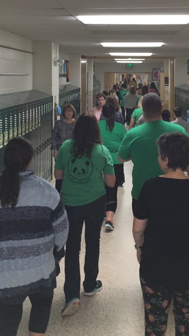 PineGrovePanda's tweet photo. iTIME is the best time - group mentor/mentee fun on the movement equipment @MsStilling @pcockey @PineGrove_BCPS #iTIMErocks https://t.co/1l16b7rtSG
