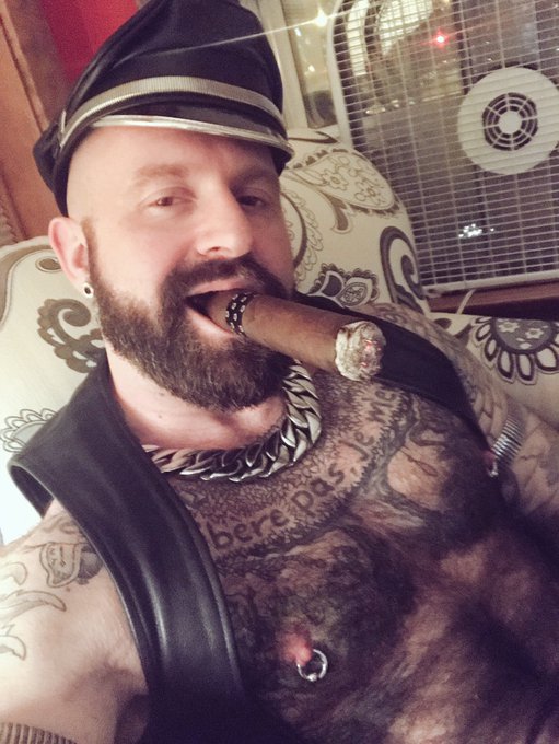Just lounging with my cigar in some gear at home. It&rsquo;s a good life. https://t.co/2uLBNEzHGV<a href="/tag/cbxchastity"class="tags"><span>#cbxchastity</span></a>