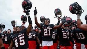 Knperry20's tweet photo. I would like to thank @CoryConnolly for visiting @FootballAurora today! I am extremely excited to receive a PWO from @BallStateFB.  Thank you @BSUCoachNeu! https://t.co/N45yDJ0hib