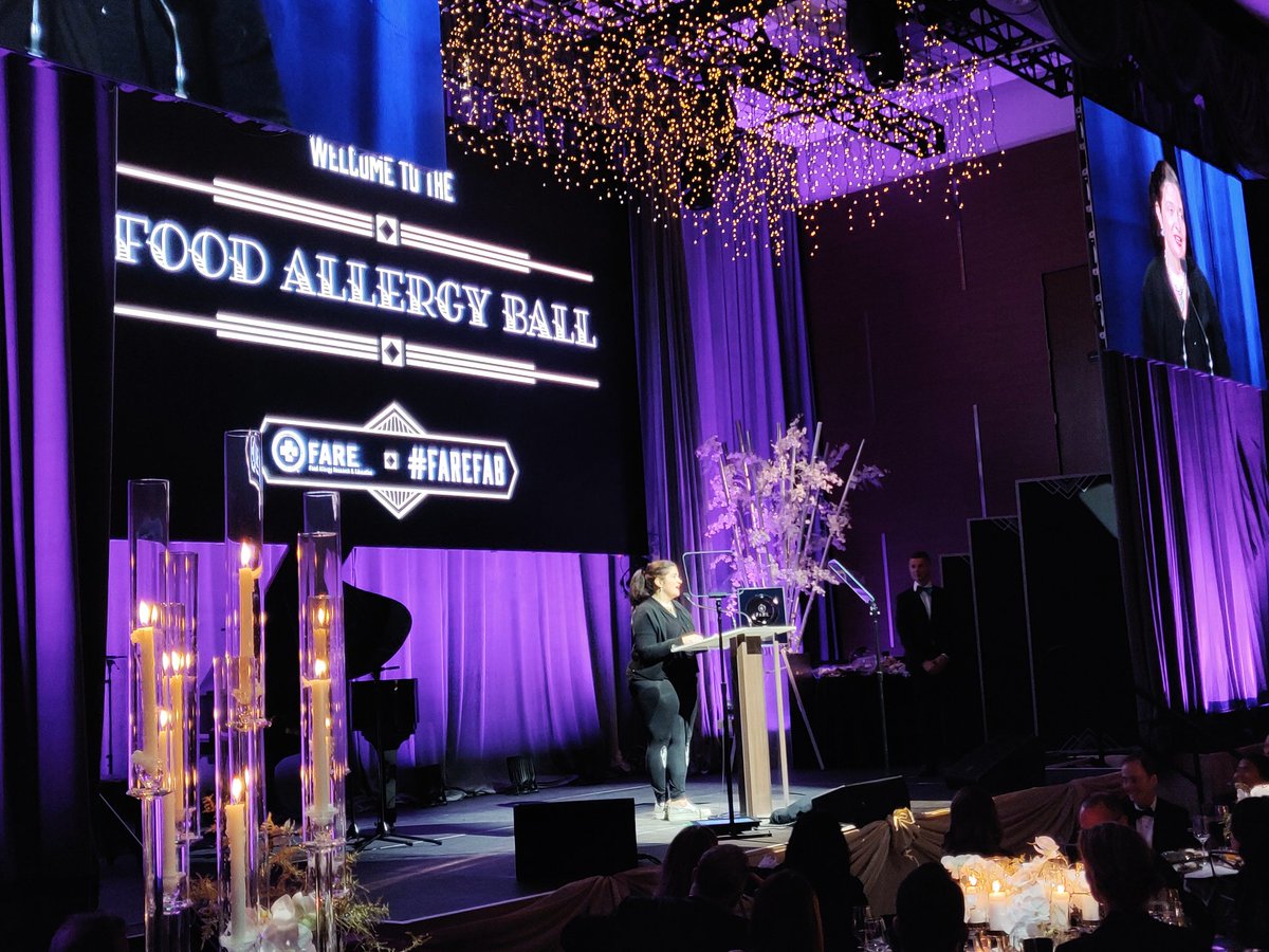 FoodAllergy's tweet photo. "The culinary industry is at a turning point in how it approaches #foodallergies and engages ALL communities. We can continue alienating a giant segment of our population or we can get on board. I choose inclusivity." - @guarnaschelli Lifetime Achievement Award recipient #FAREFAB https://t.co/ONzPx8OltA