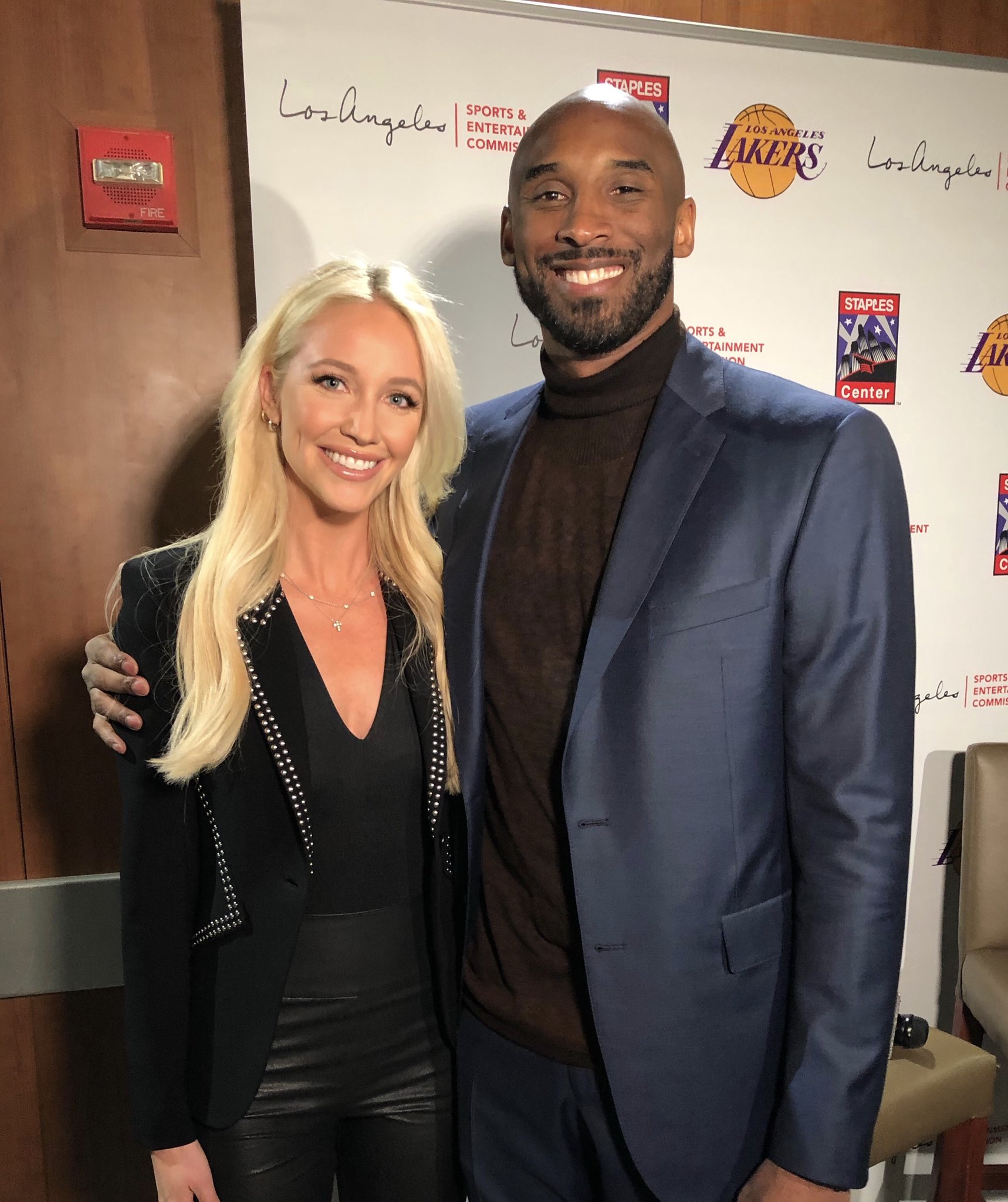 ashley-brewer-on-twitter-one-day-you-re-in-7th-grade-chasing-kobe-around-the-mall-with-you-re-friends-next-thing-you-know-you-re-interviewing-him-live-on-abc-life-comes-at-ya