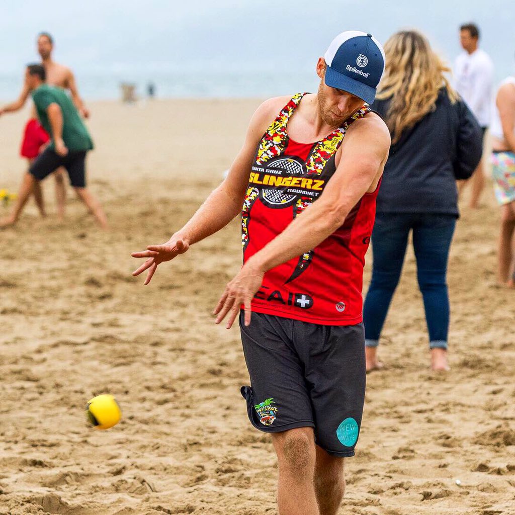 SCRoundnet's tweet image. We’ve waited TOO long for this mashup. Register for our #MonthlyMoolahMeetup this Holiday season (12/15) and see the debut of #PrestonsWilly. Link in bio.. Registration ends 12/12. 📸:Robert A. #SpikeballPro #Spikeball #SantaCruzRoundnet #Roundnet #JoinTheMovement