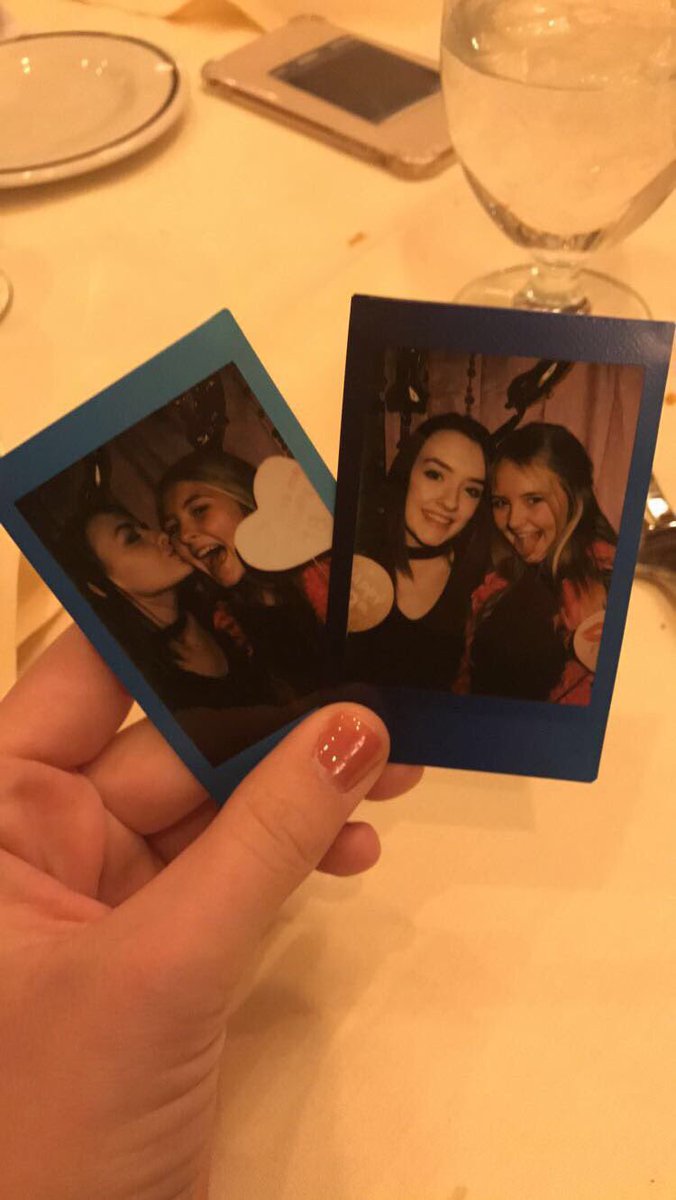 holly_painter8's tweet photo. Happiest of birthdays to my day 1🤞🏻💕💓 I love you bunches and miss you like crazy😭 Party hard baby https://t.co/ffEsT98FLW