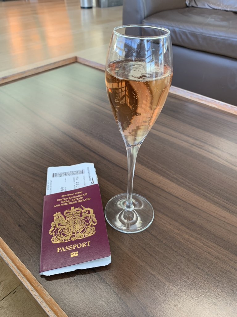 johnrigbymusic's tweet photo. A quick trip to Moscow for 3 days of auditions #ChessRussia https://t.co/YTHOcRrIcU