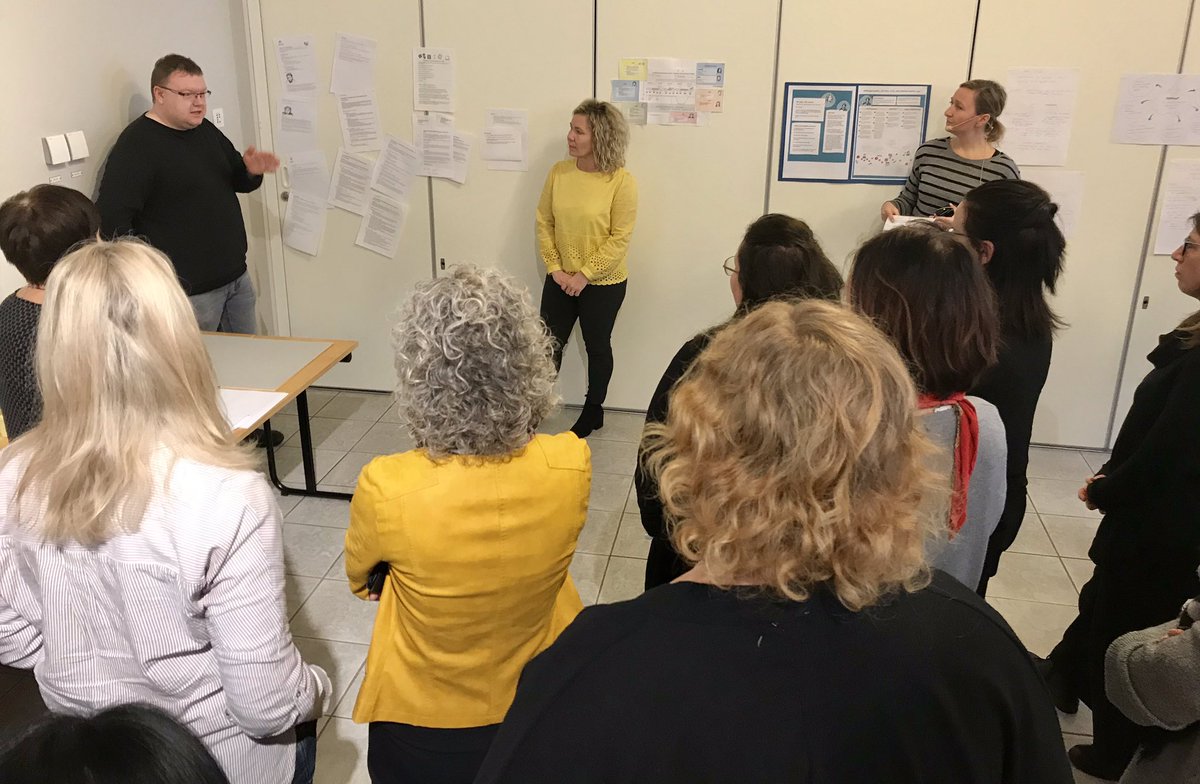 Tjänstedesign med integrerad patientkommunikation, Läkarhuset berättar om en patientresa.