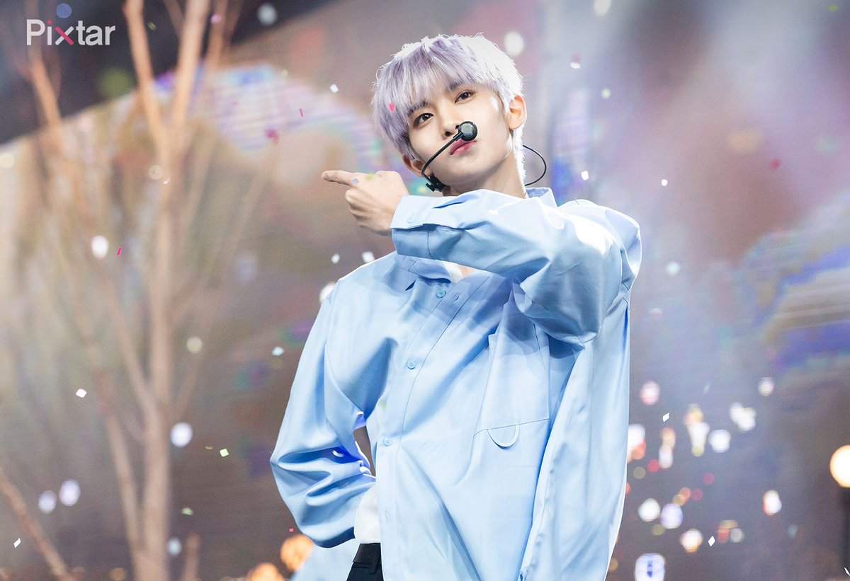 Pixtar_official's tweet photo. #워너원 #봄바람 #인기가요 #wannaone #SpringBreeze #pixtar https://t.co/EyzoRWaXA7